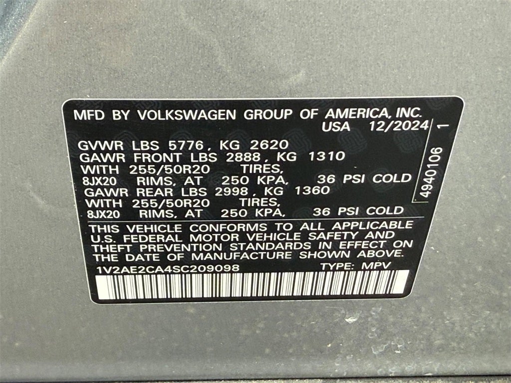 2025 Volkswagen Atlas Cross Sport 2.0T SEL R-Line Black