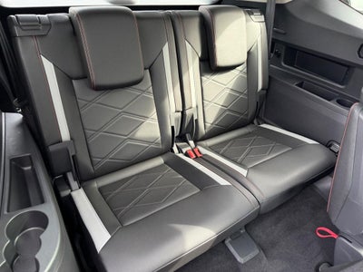 2026 Volkswagen Atlas Peak Edition