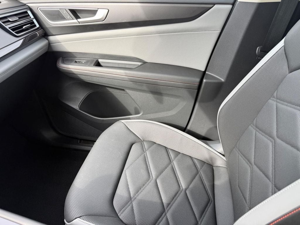 2026 Volkswagen Atlas Peak Edition