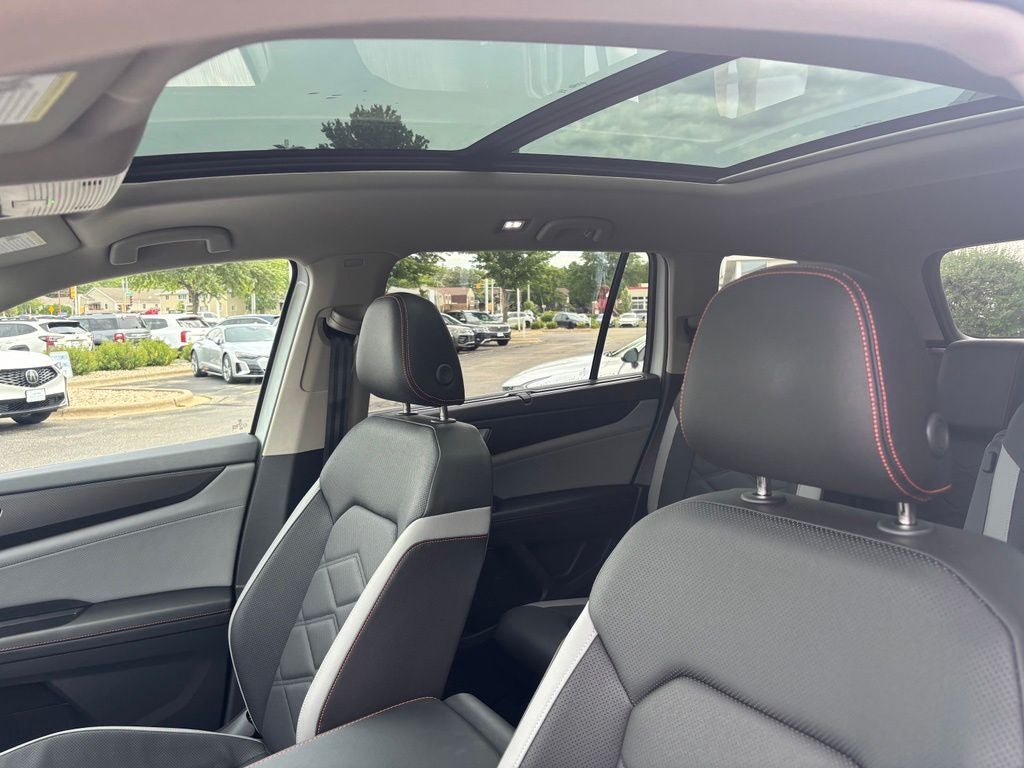 2025 Volkswagen Atlas 2.0T Peak Edition