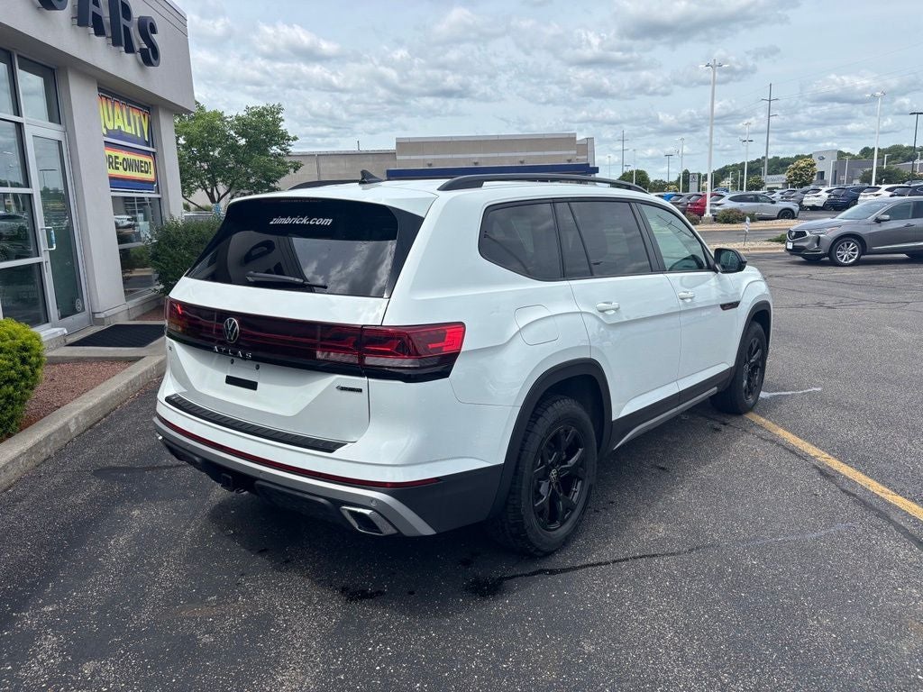 2025 Volkswagen Atlas 2.0T Peak Edition
