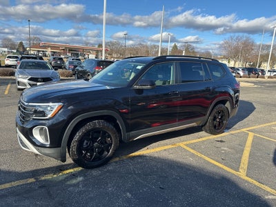 2025 Volkswagen Atlas 2.0T Peak Edition