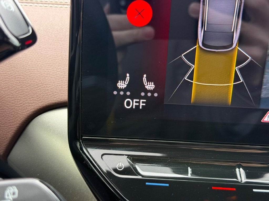 2023 Volkswagen ID.4 Pro