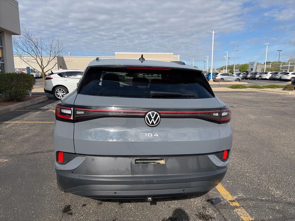 2023 Volkswagen ID.4 Pro
