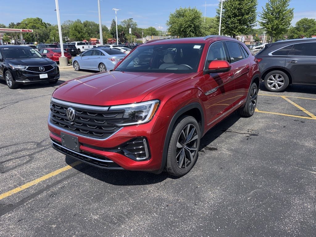 2025 Volkswagen Atlas Cross Sport 2.0T SEL Premium R-Line