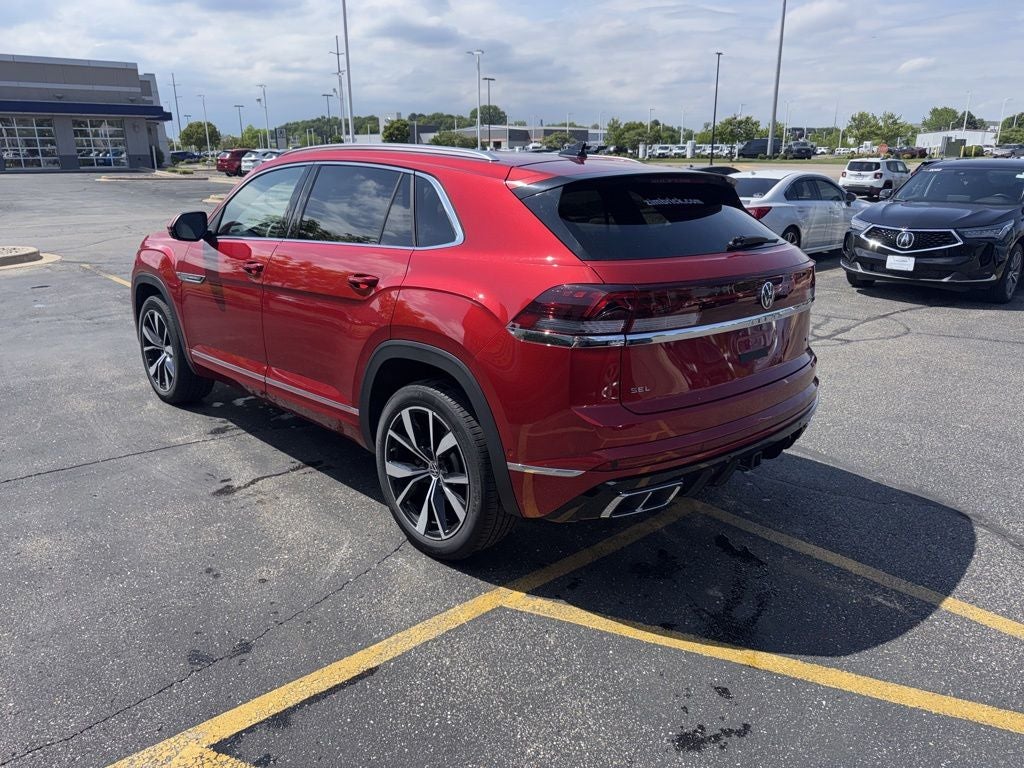 2025 Volkswagen Atlas Cross Sport 2.0T SEL Premium R-Line