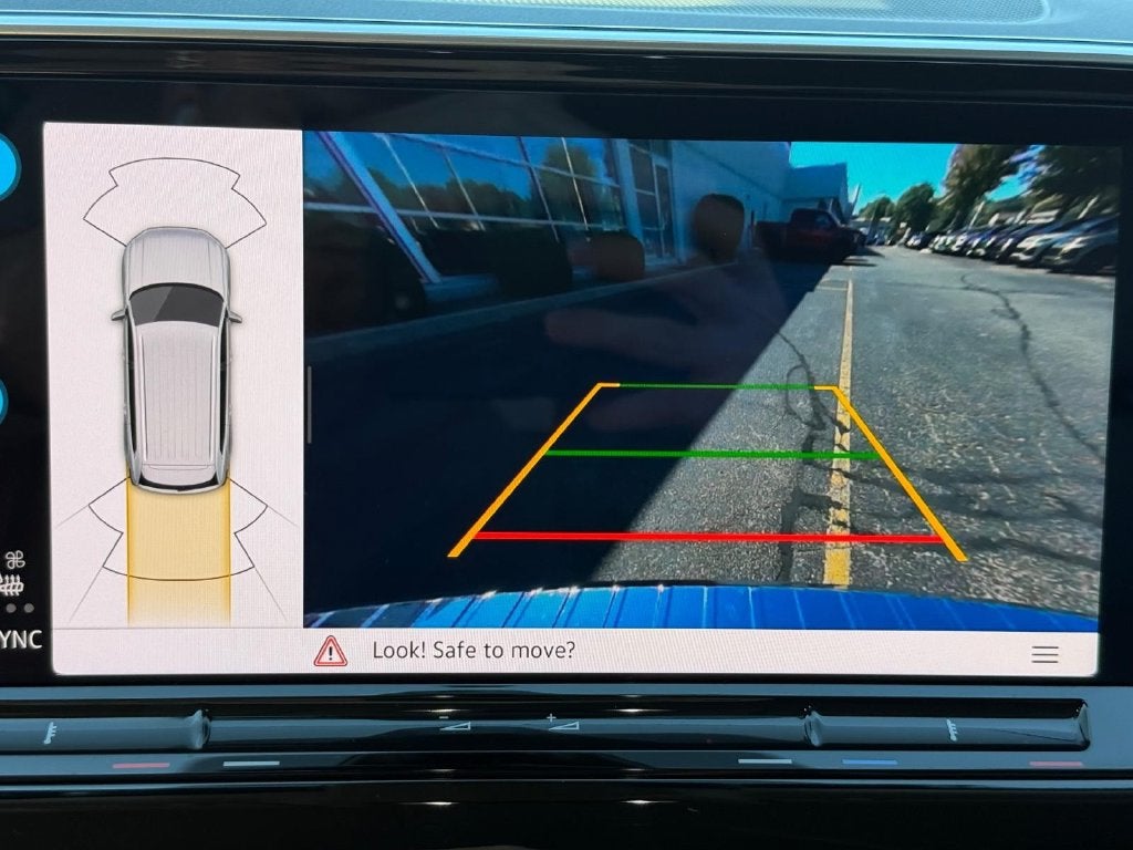 2026 Volkswagen Atlas SE w/Technology