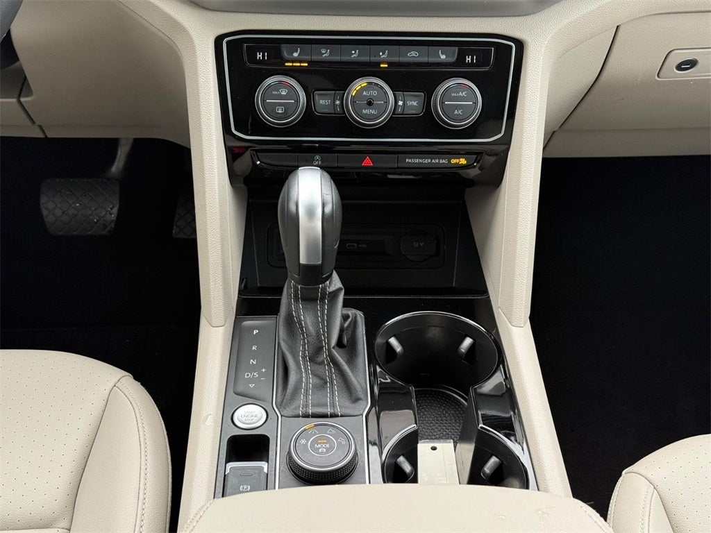 2023 Volkswagen Atlas 2.0T SE w/Technology