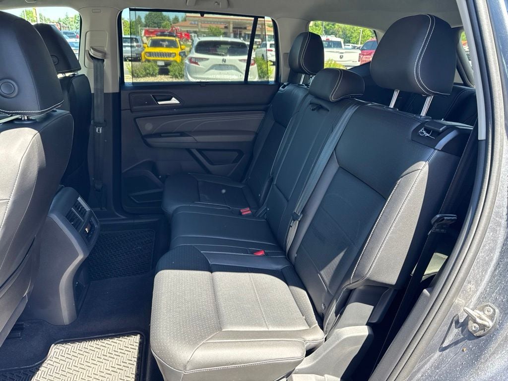 2023 Volkswagen Atlas 3.6L V6 SE w/Technology