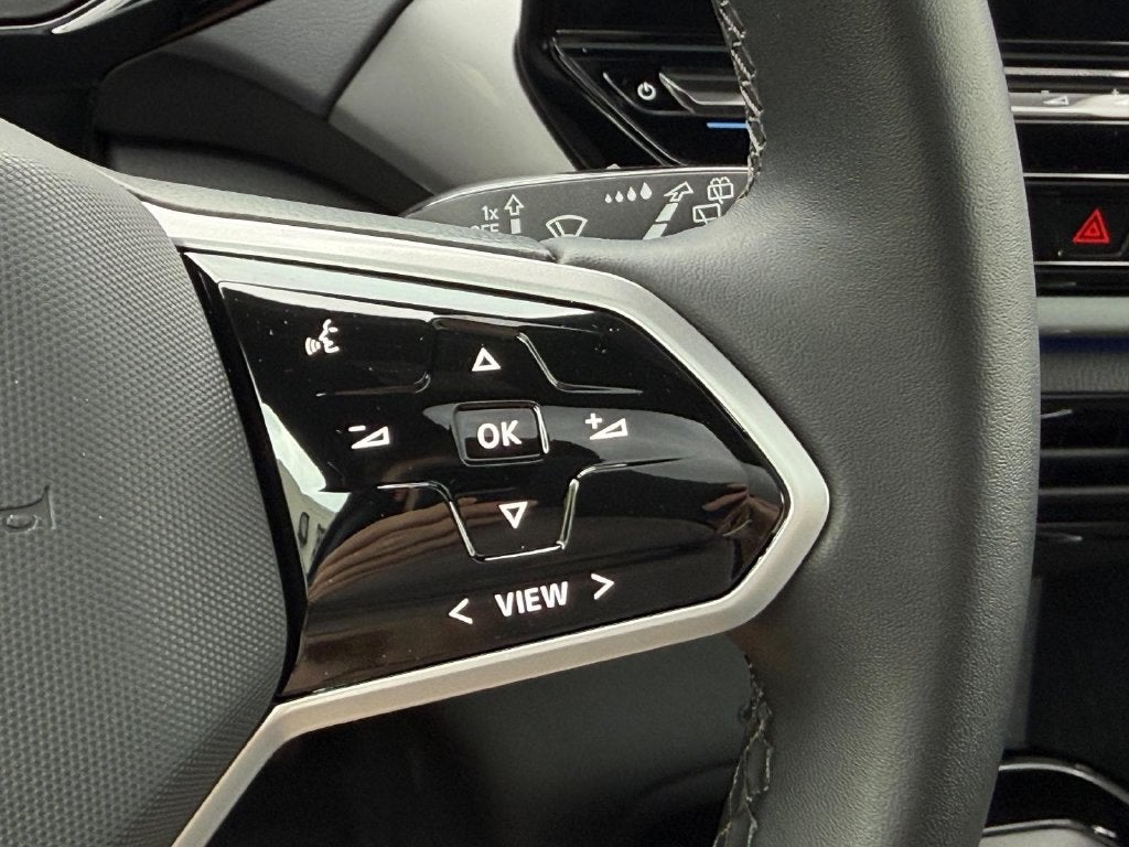 2023 Volkswagen ID.4 Pro S Plus