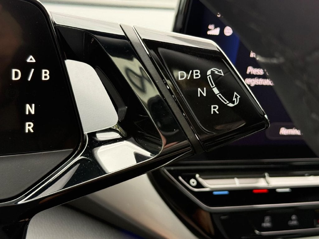 2023 Volkswagen ID.4 Pro S Plus