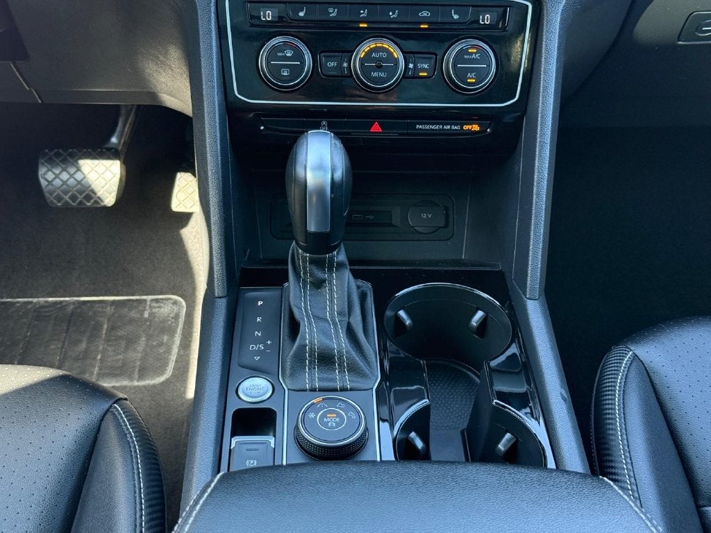 2023 Volkswagen Atlas Cross Sport 2.0T SE w/Technology