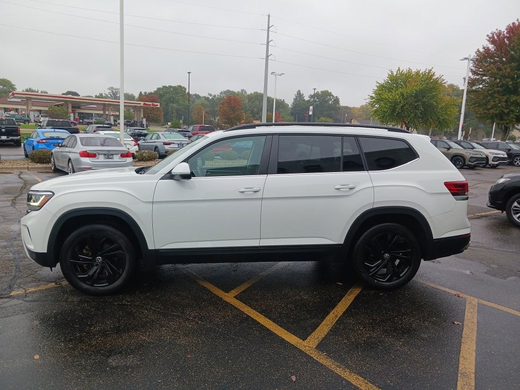 2023 Volkswagen Atlas 3.6L V6 SE w/Technology