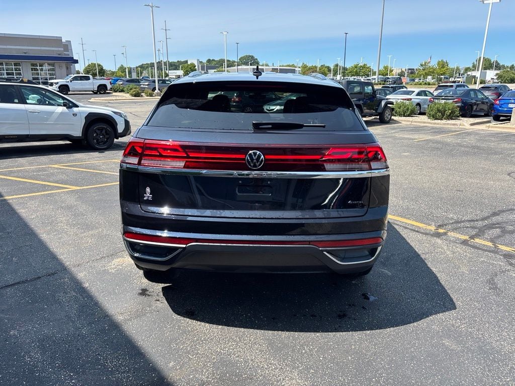 2026 Volkswagen Atlas Cross Sport 2.0T SE