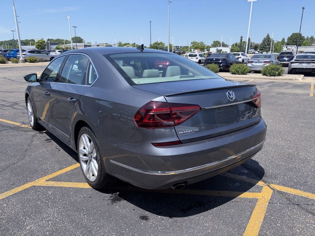 2017 Volkswagen Passat SEL Premium