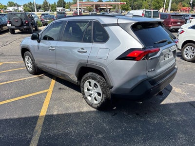 2020 Toyota RAV4 LE