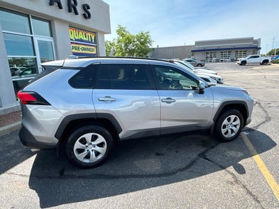2020 Toyota RAV4 LE