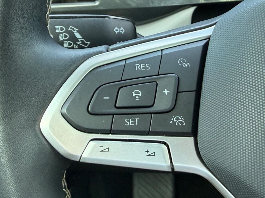 2023 Volkswagen Taos 1.5T SEL