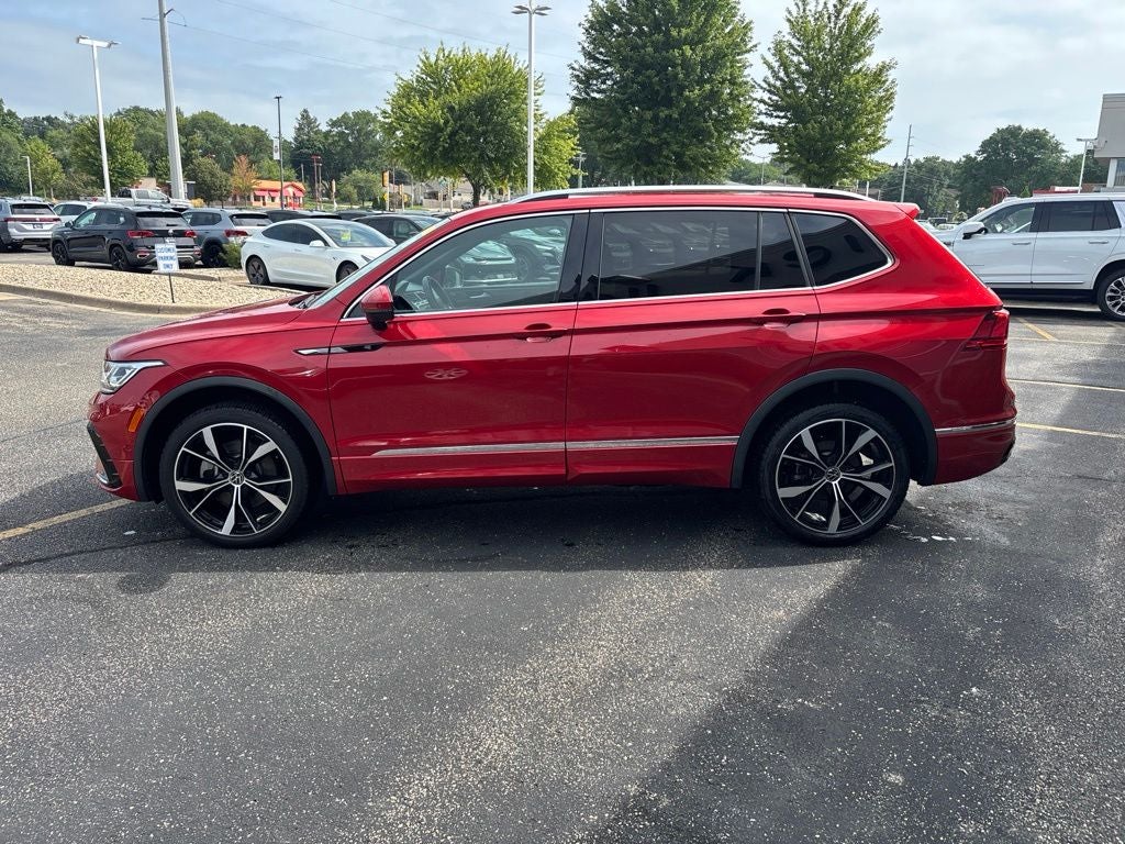 2024 Volkswagen Tiguan 2.0T SEL R-Line