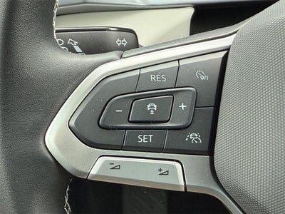 2025 Volkswagen Taos 1.5T SEL