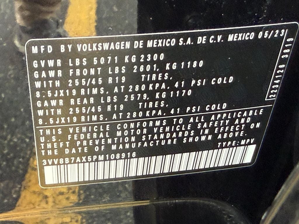 2023 Volkswagen Tiguan 2.0T SE R-Line Black