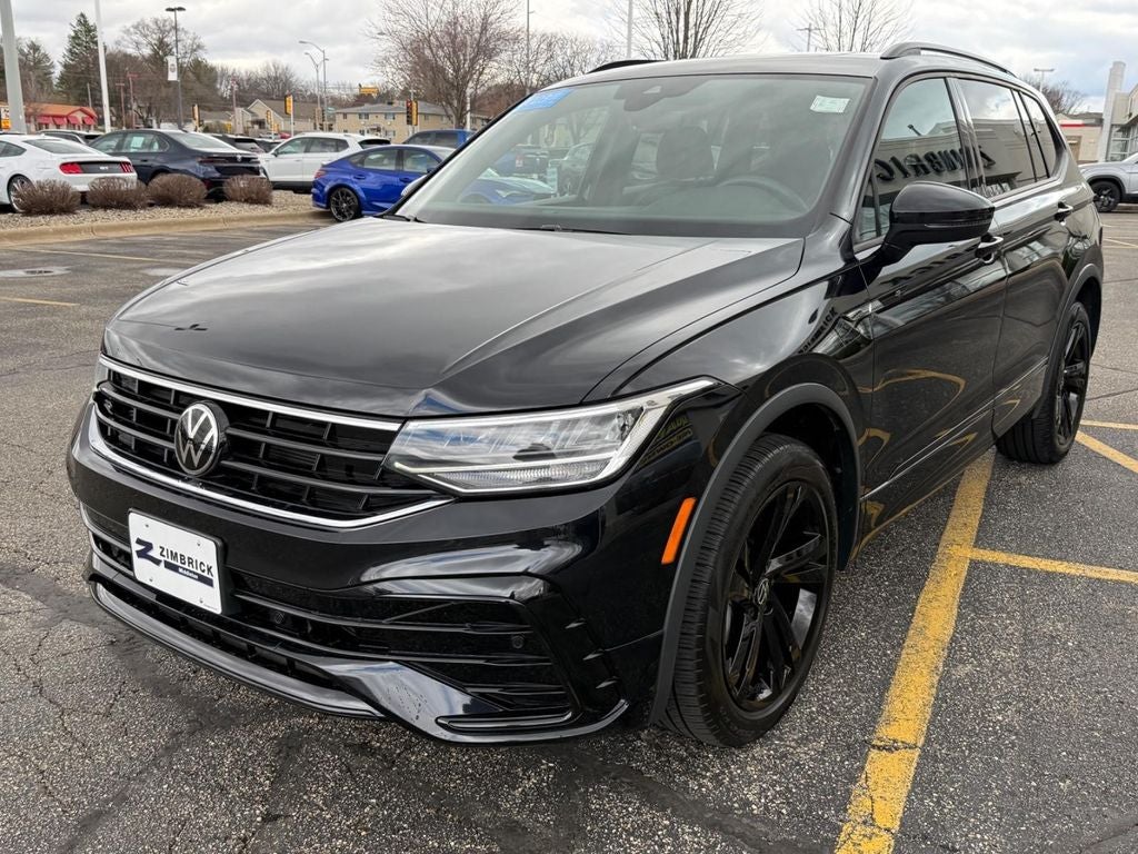 2023 Volkswagen Tiguan 2.0T SE R-Line Black