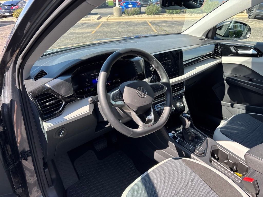 2025 Volkswagen Taos 1.5T S