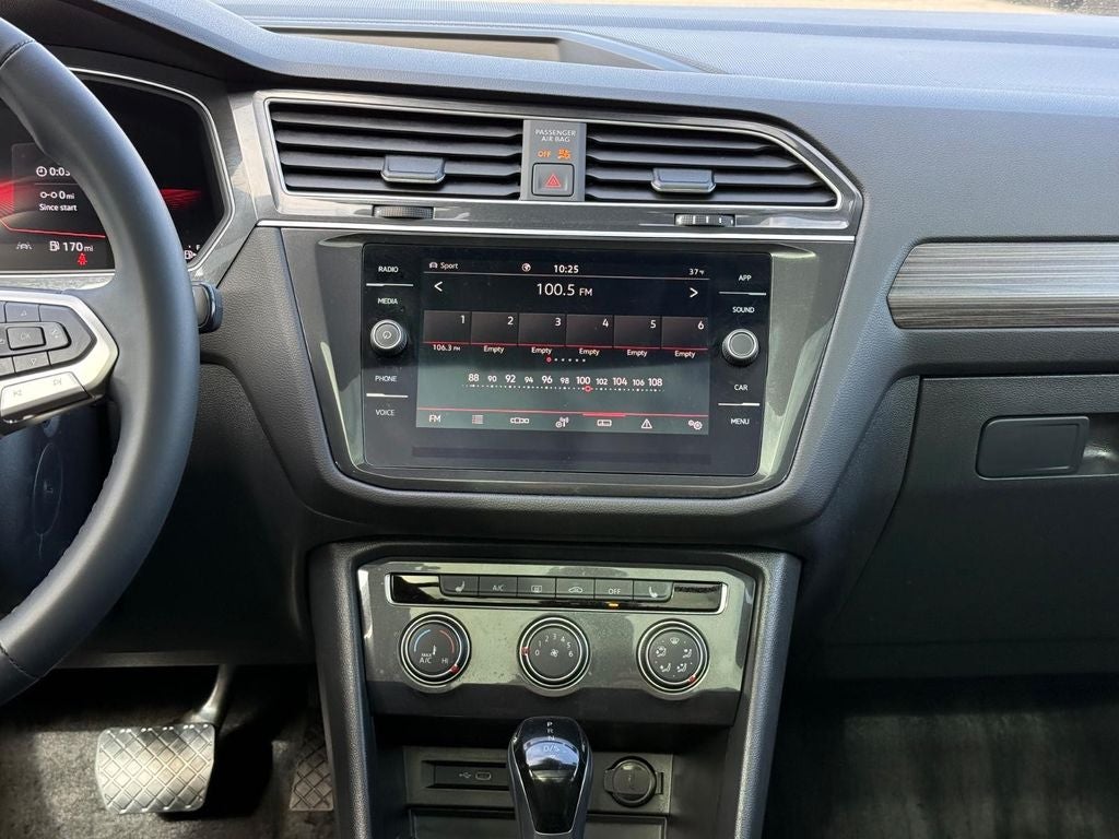 2024 Volkswagen Tiguan 2.0T Wolfsburg Edition