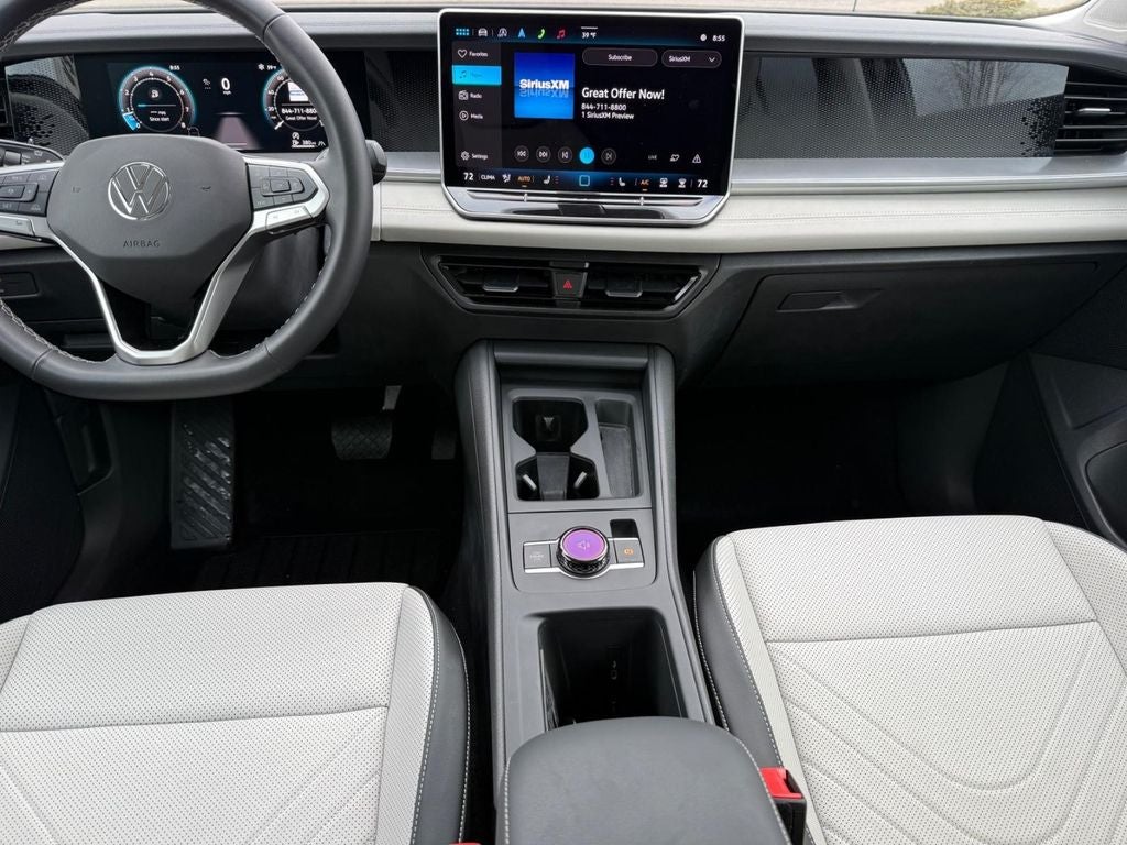 2025 Volkswagen Tiguan 2.0T SE