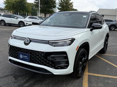2025 Volkswagen Tiguan 2.0T SE R-Line Black