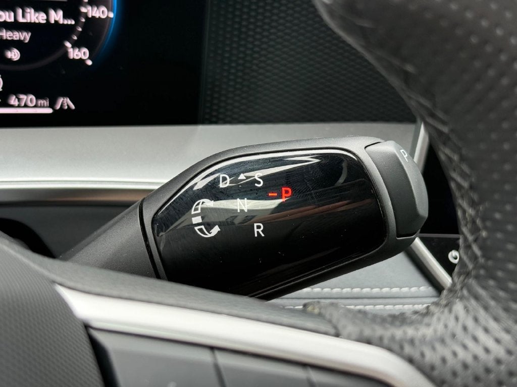 2025 Volkswagen Tiguan 2.0T SE R-Line Black