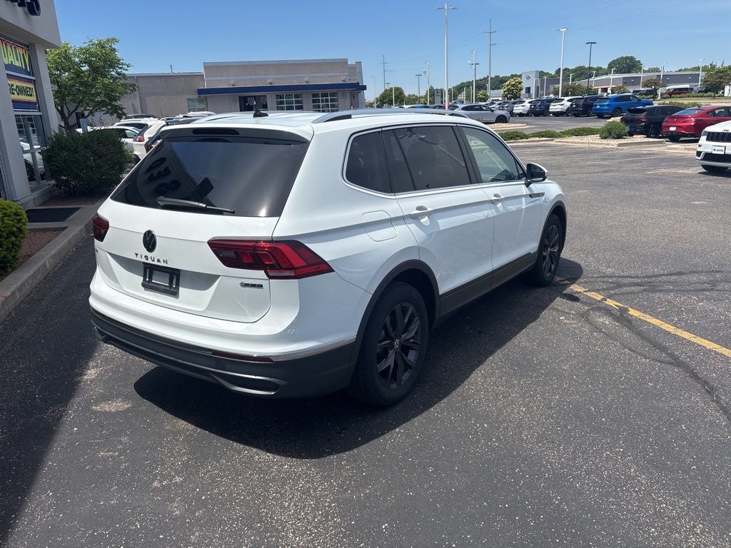 2024 Volkswagen Tiguan 2.0T SE