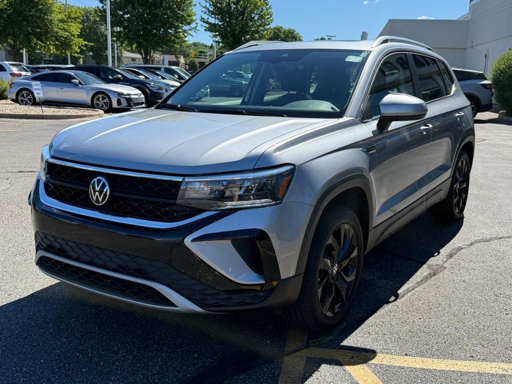 2023 Volkswagen Taos 1.5T SE