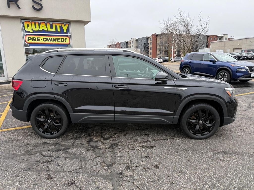 2023 Volkswagen Taos 1.5T SE