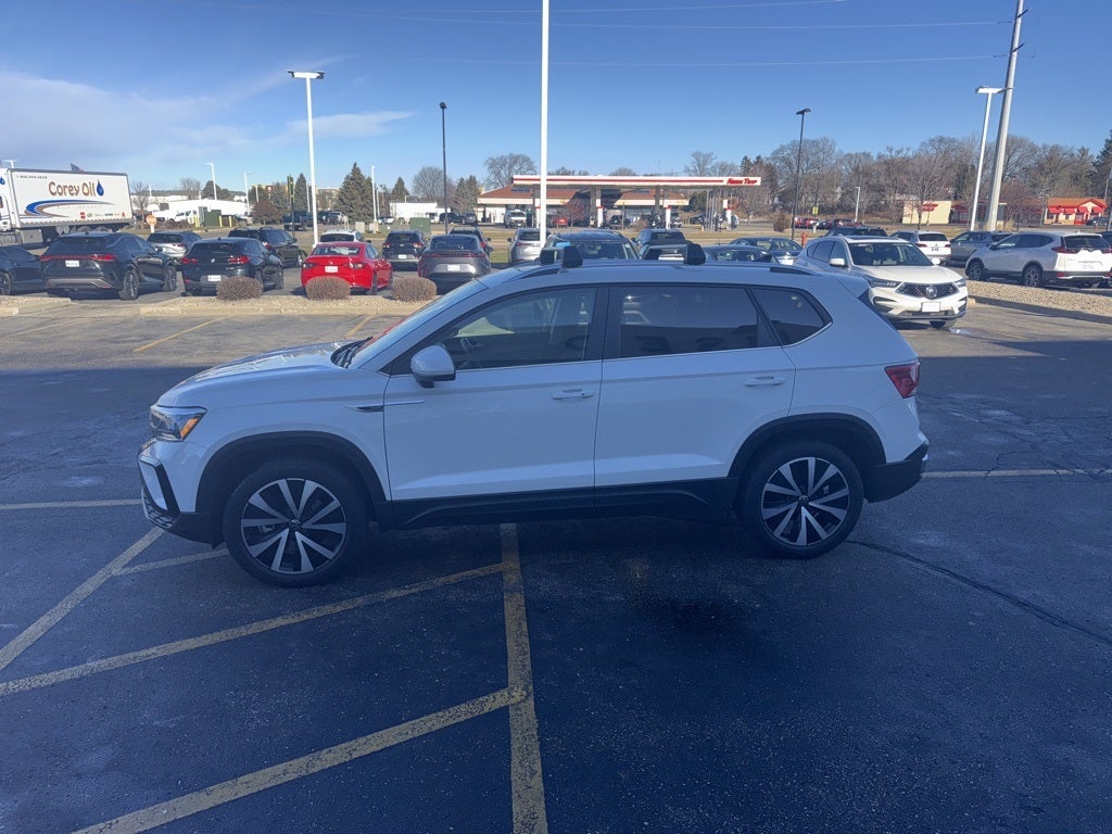 2022 Volkswagen Taos 1.5T SE