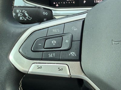 2025 Volkswagen Taos 1.5T SE