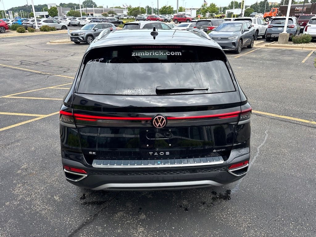 2025 Volkswagen Taos 1.5T SE