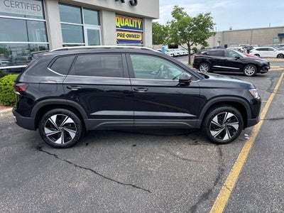 2025 Volkswagen Taos 1.5T SE