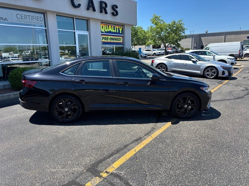 2025 Volkswagen Jetta 1.5T SE