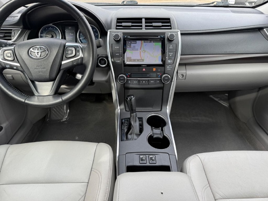 2016 Toyota Camry XLE