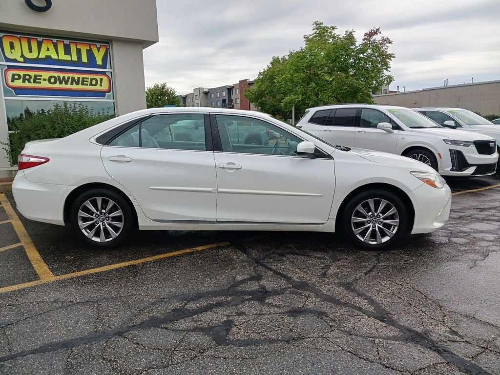 2016 Toyota Camry XLE