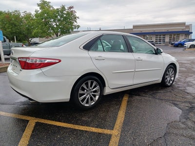 2016 Toyota Camry XLE