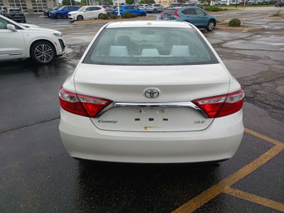 2016 Toyota Camry XLE