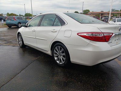 2016 Toyota Camry XLE