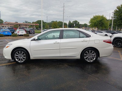 2016 Toyota Camry XLE
