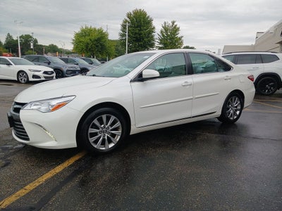 2016 Toyota Camry XLE