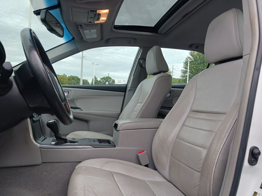 2016 Toyota Camry XLE