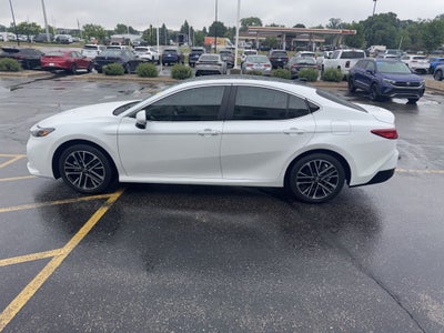 2026 Toyota Camry XLE HYBRID
