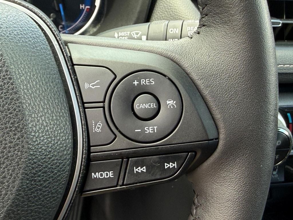 2023 Toyota RAV4 Hybrid XLE Premium
