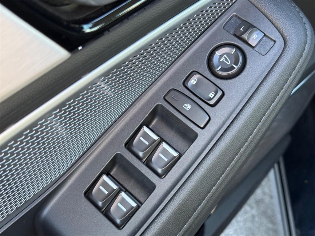 2025 Acura MDX Base SH-AWD